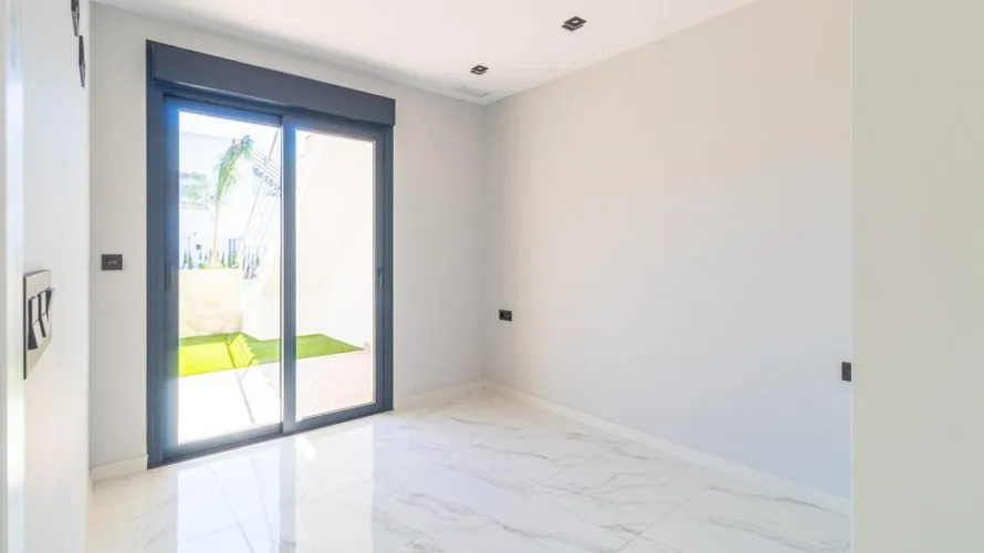Apartamento de 83m² en Orihuela, España No. 2812 № 13