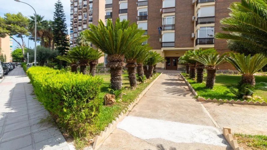 Apartamento de 47m² en Campoamor, España No. 2810 № 2