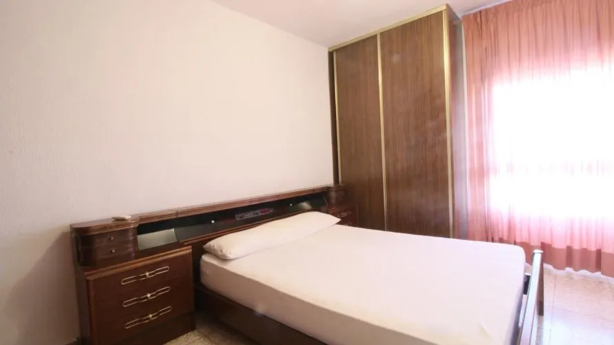 Apartamento de 3 dormitorios en Alicante, España No. 2819 № 9
