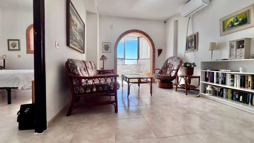 Apartamento de 65m² en Torrevieja, España No. 2801 № 27
