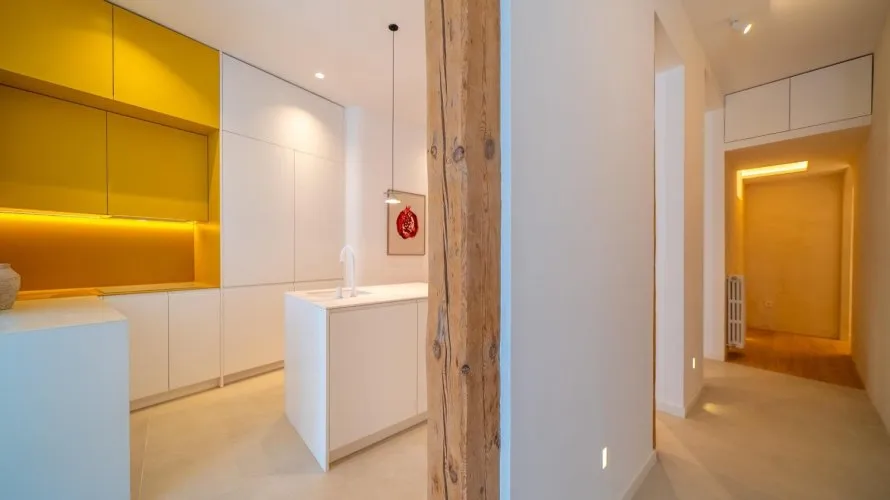 Apartamento de 3 dormitorios en Madrid, España No. 2707 № 12