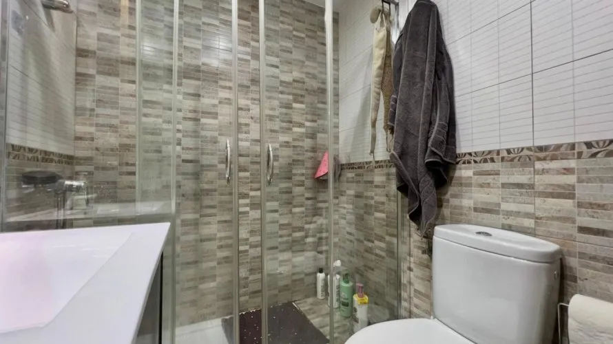 Apartamento de 2 dormitorios en Torrevieja, España No. 2786