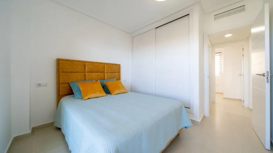Ático de 4 dormitorios en Villajoyosa, España No. 2758 № 8