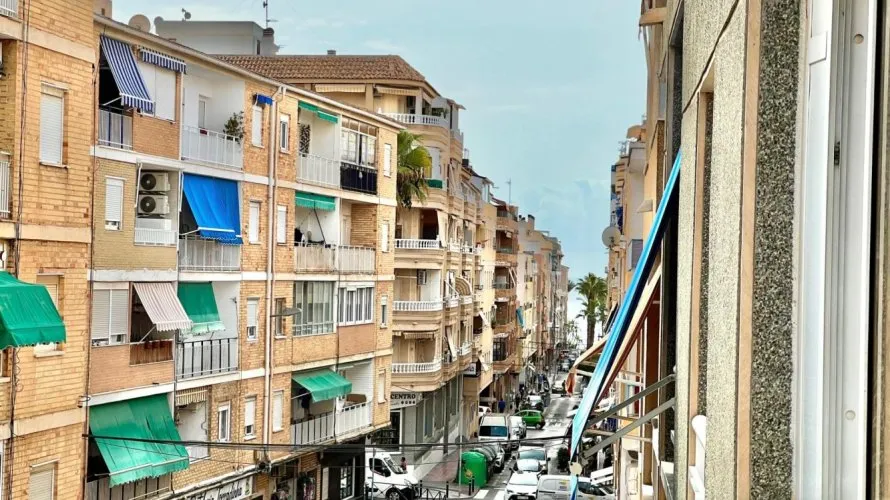 Apartamento de 1 dormitorio en Torrevieja, España No. 2706 № 16