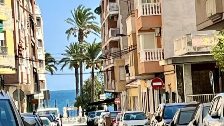 Apartamento de 3 dormitorios en Torrevieja, España No. 2708 № 28