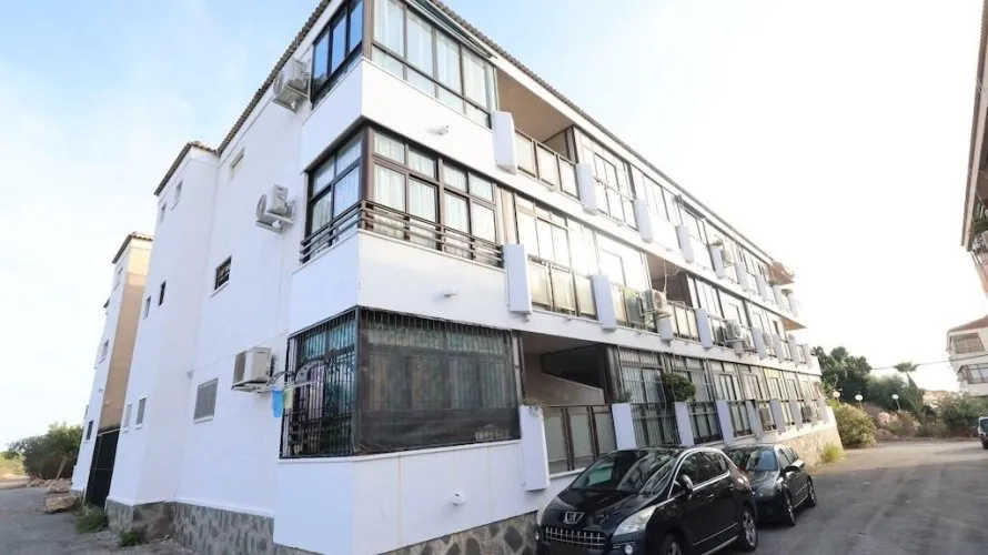 Apartamento de 24m² en Torrevieja, España No. 2777