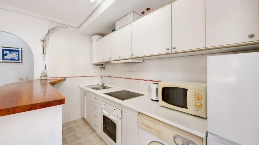 Apartamento de 1 dormitorio en La Mata, España No. 2748 № 10