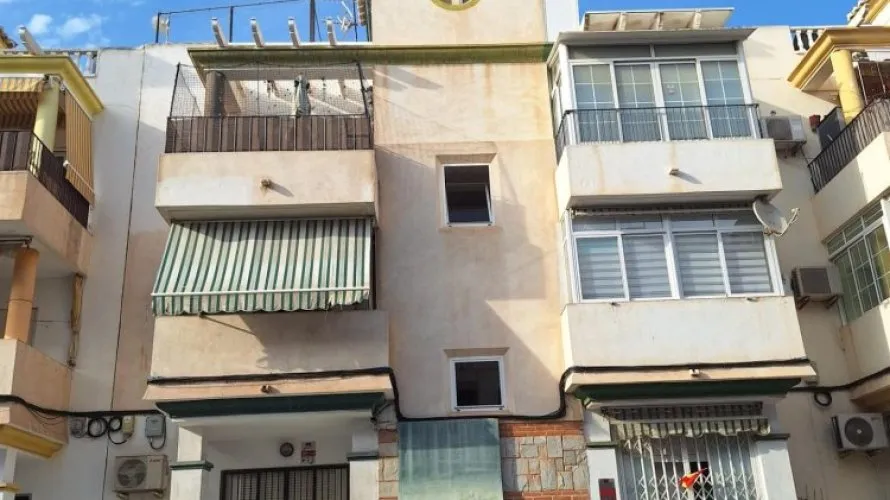 Apartamento de 1 dormitorio en Nueva Torrevieja, España No. 2759