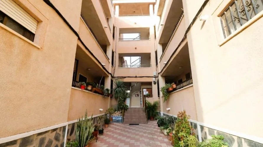 Apartamento de 24m² en Torrevieja, España No. 2777 № 8