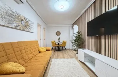 Apartamento de 1 dormitorio en Torrevieja, España No. 2782