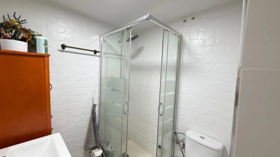 Apartamento de 1 dormitorio en Alicante, España No. 2823