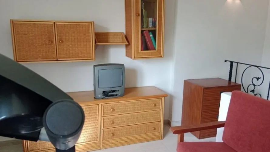 Apartamento de 4 dormitorios en Almisera, España No. 2705 № 9