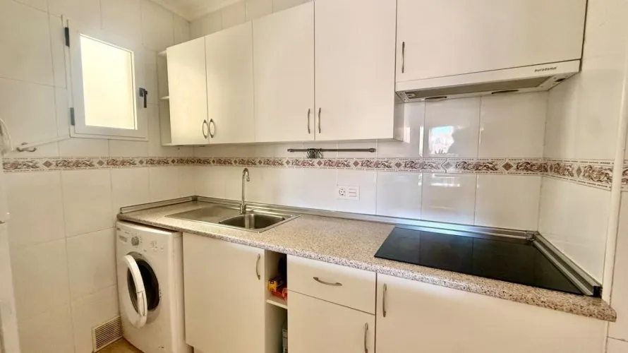 Apartamento de 1 dormitorio en Torrevieja, España No. 2778 № 8