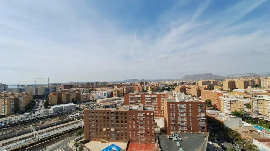 Apartamento de 1 dormitorio en Alicante, España No. 2792 № 17