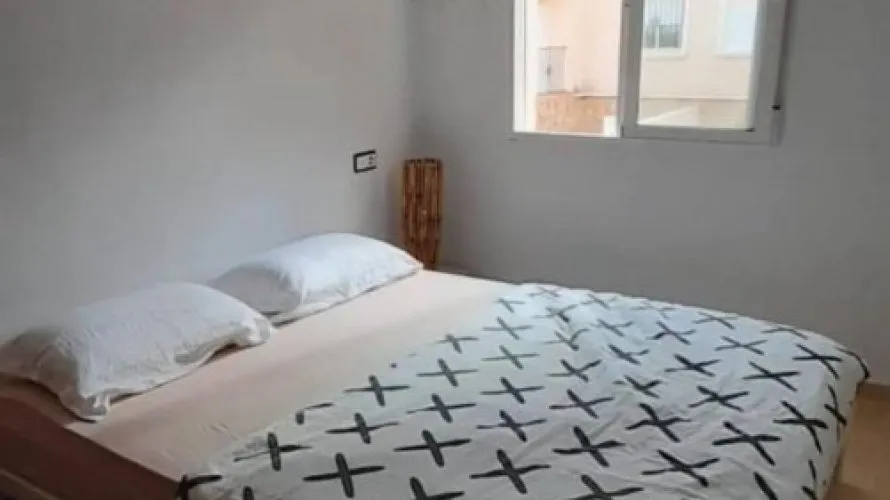 Dúplex de 2 dormitorios en San Miguel de Salinas, España No. 2787 № 2