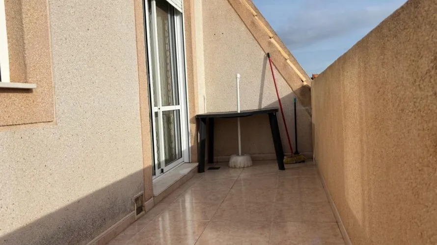 Ático de 2 dormitorios en Torrevieja, España No. 2821 № 20