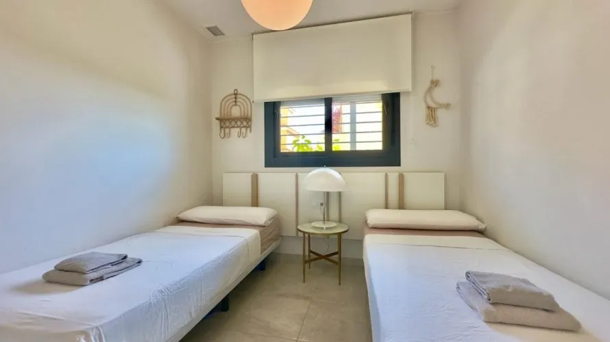Apartamento de 73m² en Campoamor, España No. 2806 № 8