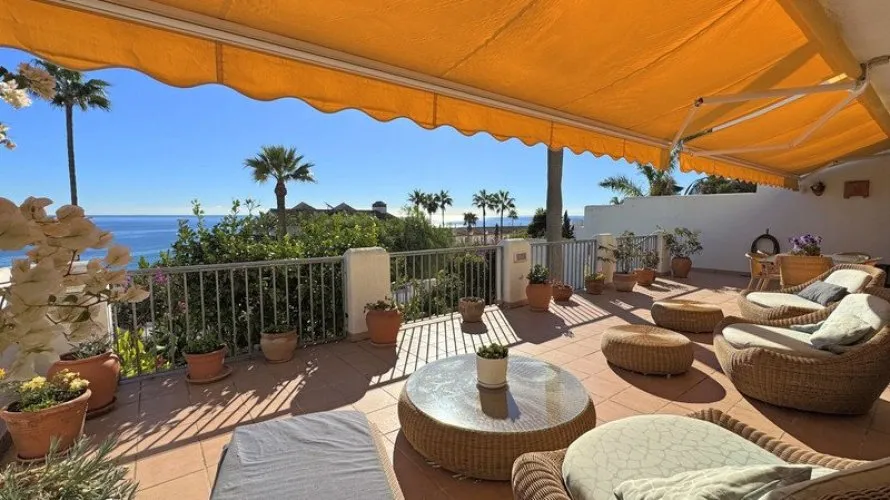 Duplex de 4 chambres à Casares, Spain No. 554 № 23