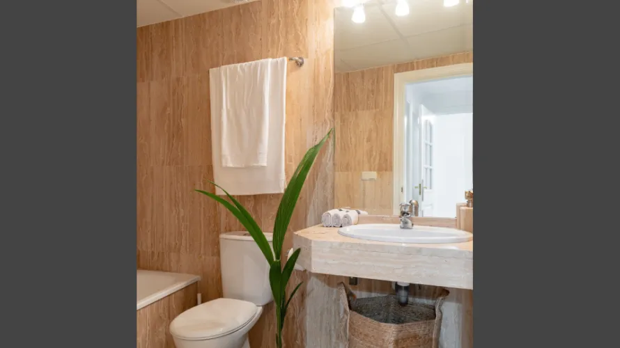 Apartment de 2 chambres à Marbella, Spain No. 794 № 13