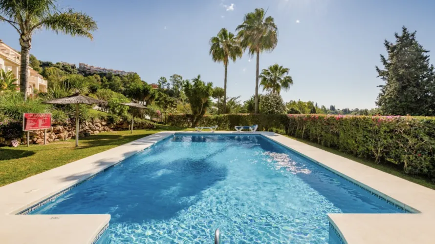 Apartment de 3 chambres à Benahavis, Spain No. 690 № 13