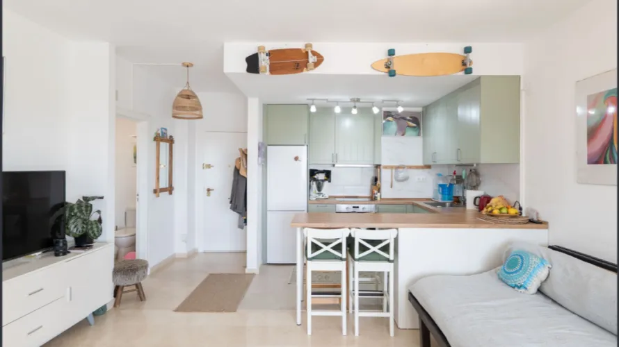 Apartment de 1 chambre à Estepona, Spain No. 749 № 2