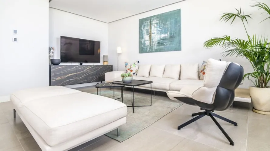 Apartment de 3 chambres à Estepona, Spain No. 390 № 3