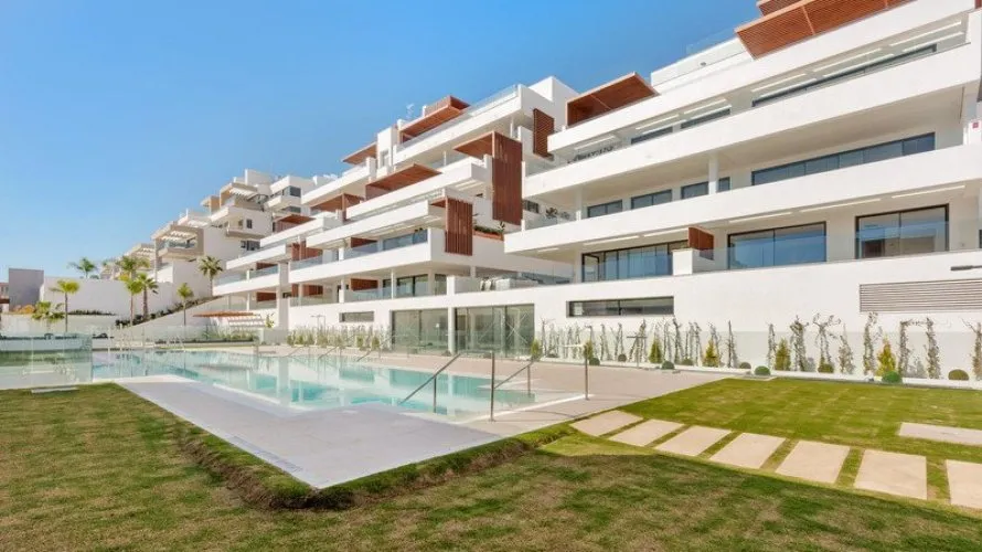 Apartment de 2 chambres à Estepona, Spain No. 296 № 21