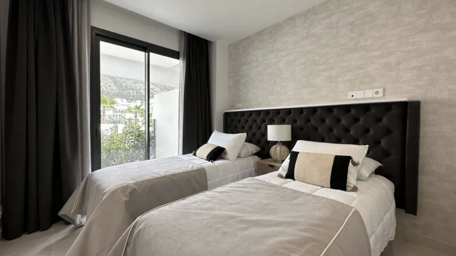 Apartment de 2 chambres à Benalmadena, Spain No. 768 № 6