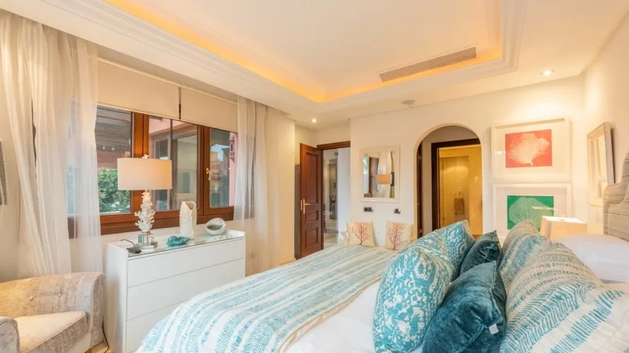 Duplex de 3 chambres à Estepona, Spain No. 243 № 2