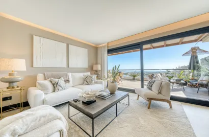 Apartment de 2 chambres à Marbella, Spain No. 582