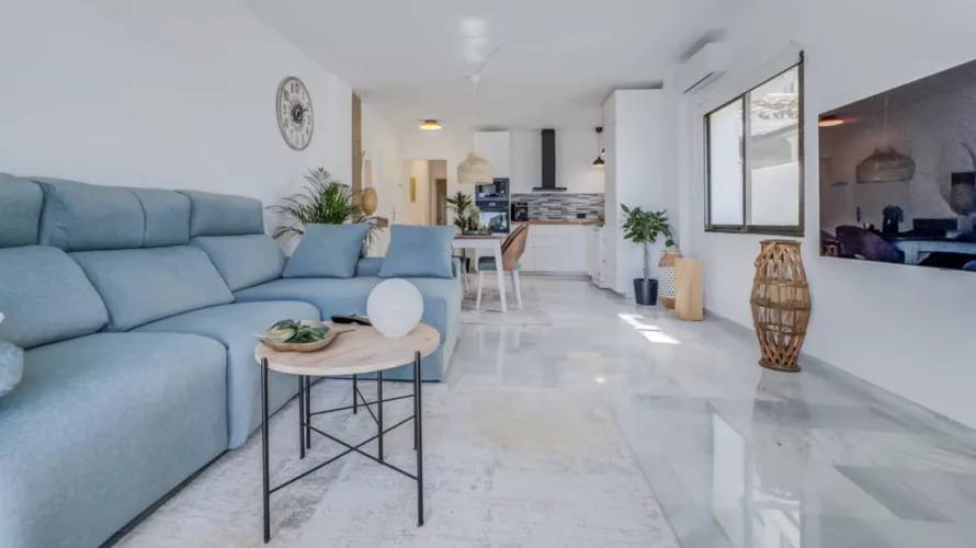 Apartment de 2 chambres à Mijas Costa, Spain No. 633 № 9