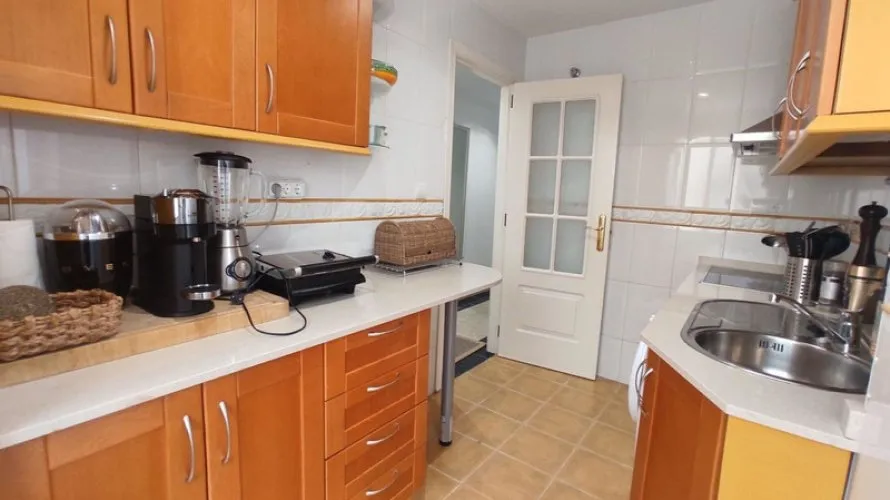 Apartment de 1 chambre à Marbella, Spain No. 595 № 12