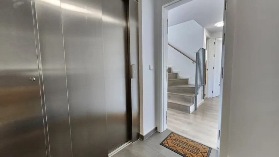 Duplex de 3 chambres à Estepona, Spain No. 340 № 3