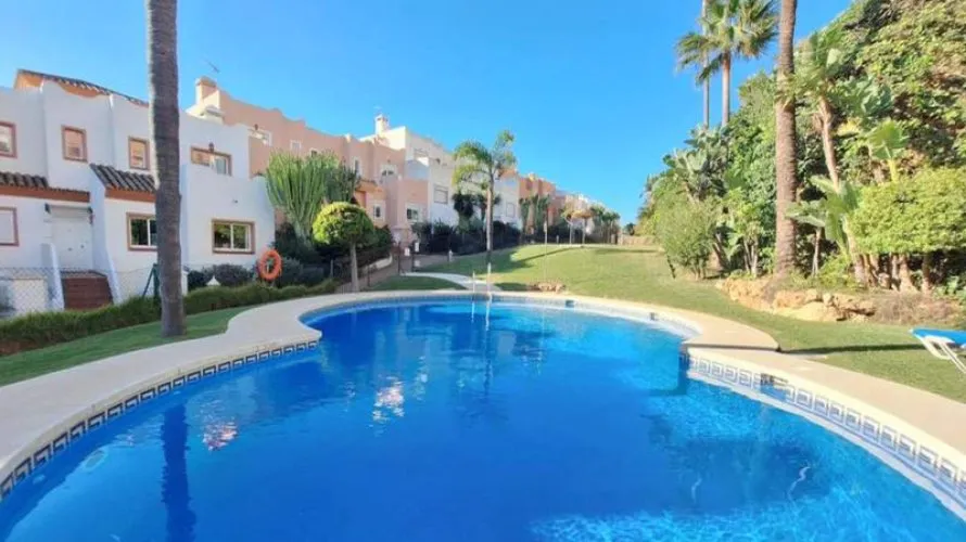 Apartment de 2 chambres à Casares, Spain No. 504 № 15