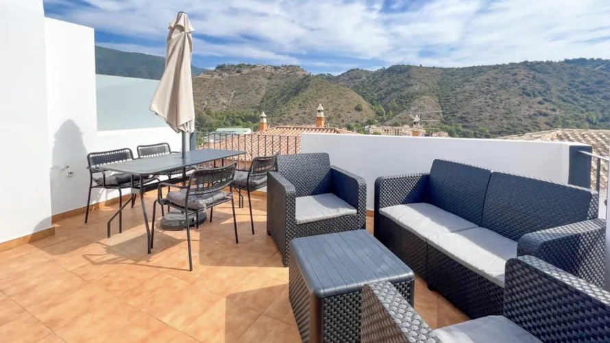 Apartment de 2 chambres à Benahavis, Spain No. 493 № 7