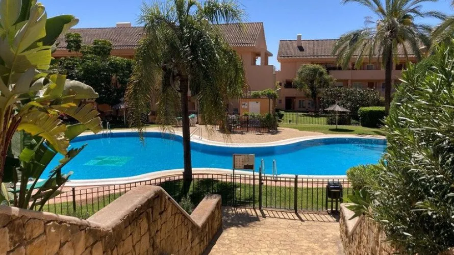 Duplex de 2 chambres à Marbella, Spain No. 622 № 1