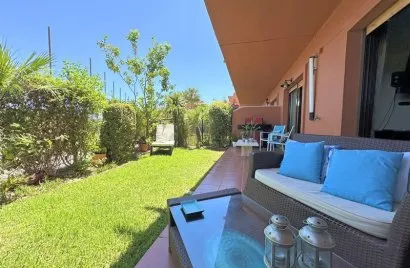 Apartment de 2 chambres à Estepona, Spain No. 457