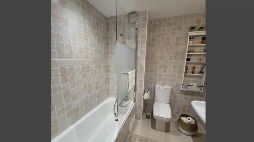 Apartment de 2 chambres à Marbella, Spain No. 727 № 11