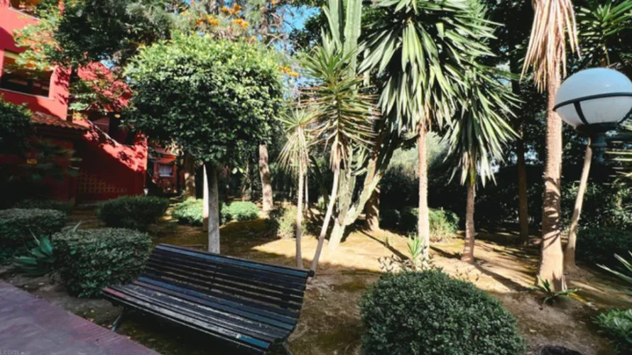 Apartment de 2 chambres à Marbella, Spain No. 804