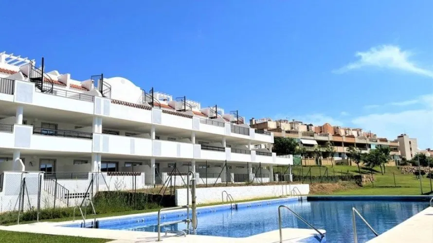 Apartment de 2 chambres à Casares, Spain No. 571 № 28