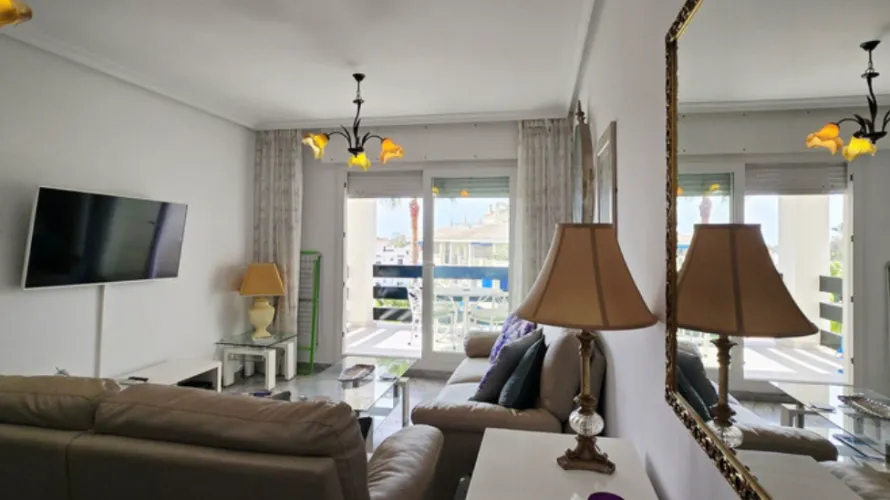 Apartment de 2 chambres à Marbella, Spain No. 793 № 3