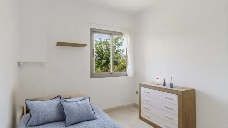 Apartment de 3 chambres à Estepona, Spain No. 473 № 2