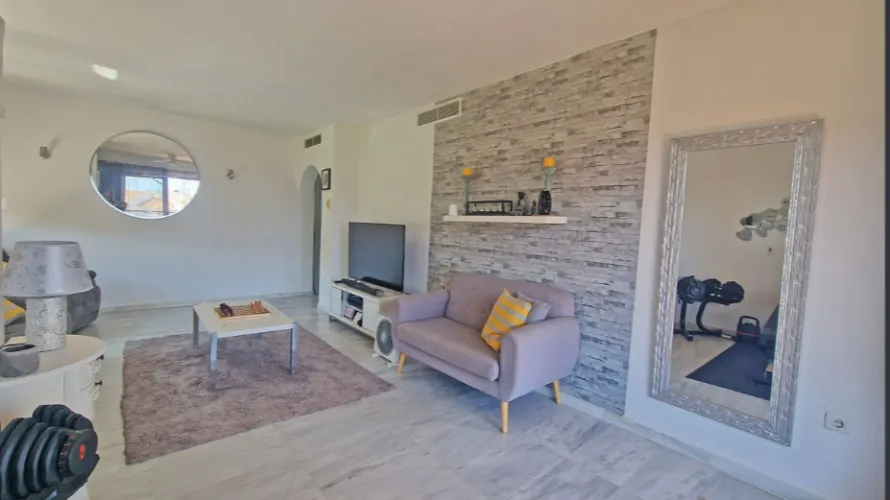 Apartment de 2 chambres à Mijas Costa, Spain No. 750 № 23