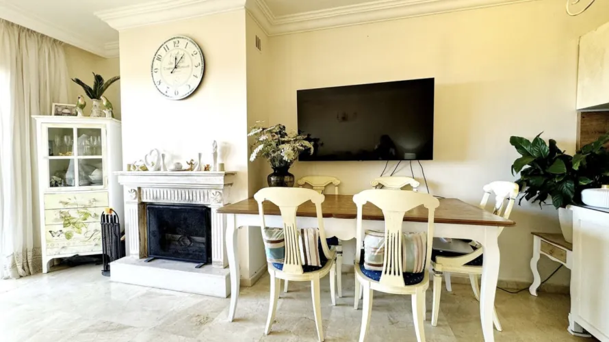 Apartment de 3 chambres à Estepona, Spain No. 491 № 5