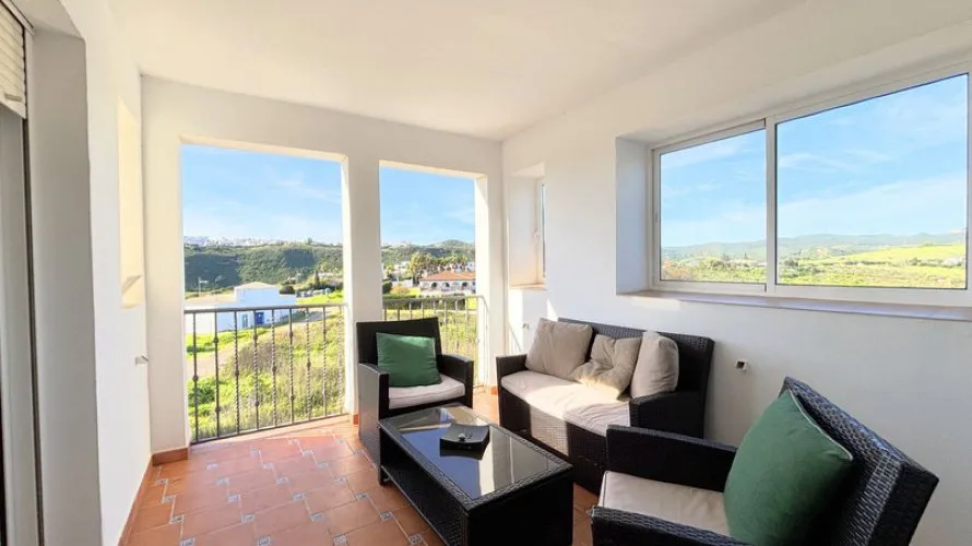 Apartment de 2 chambres à Manilva, Spain No. 561 № 19