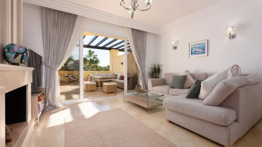 Apartment de 2 chambres à Casares, Spain No. 413 № 8