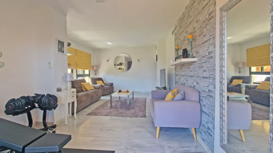 Apartment de 2 chambres à Mijas Costa, Spain No. 750 № 24