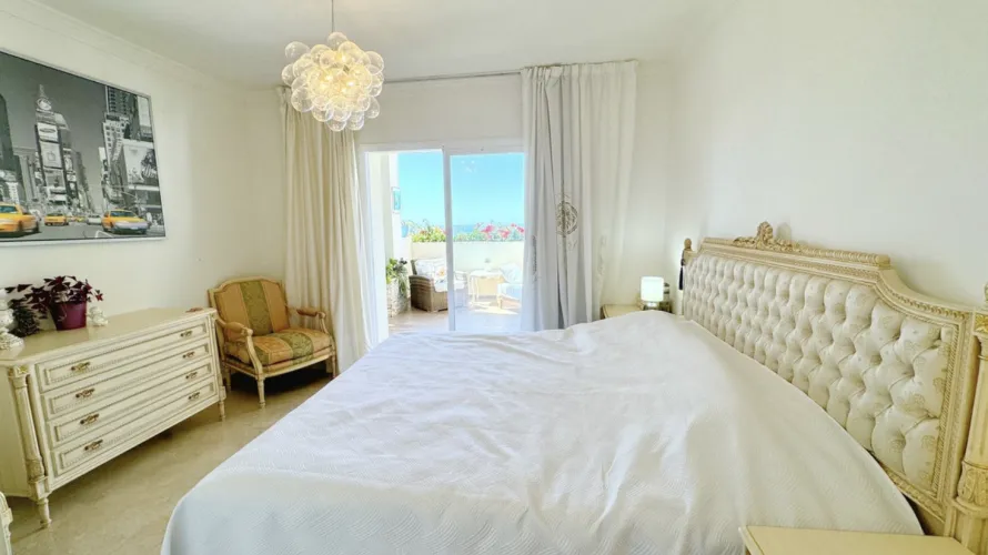 Apartment de 3 chambres à Estepona, Spain No. 491 № 13