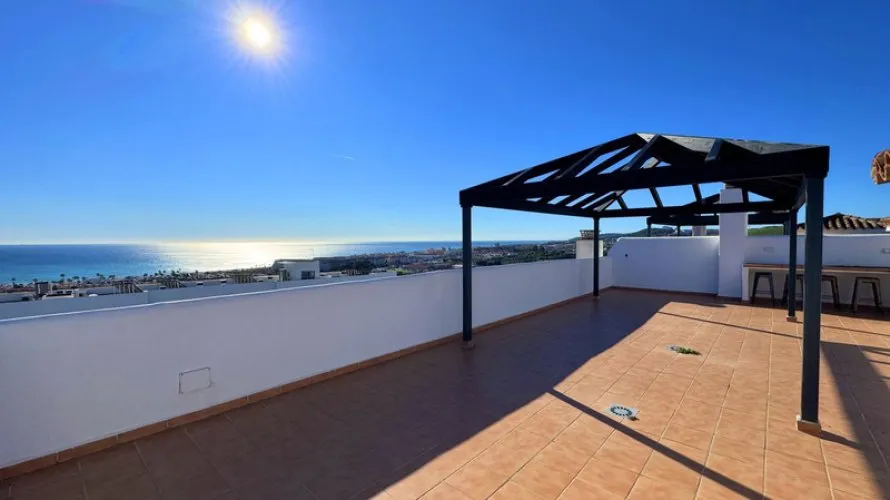 Penthouse de 3 chambres à Casares, Spain No. 579 № 24