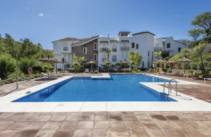 Apartment de 3 chambres à Benahavis, Spain No. 480